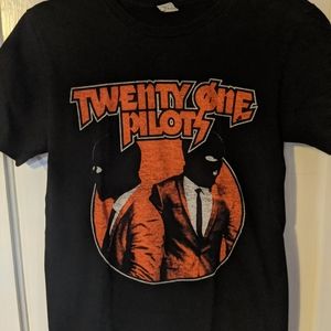 Twenty One Pilots shirt